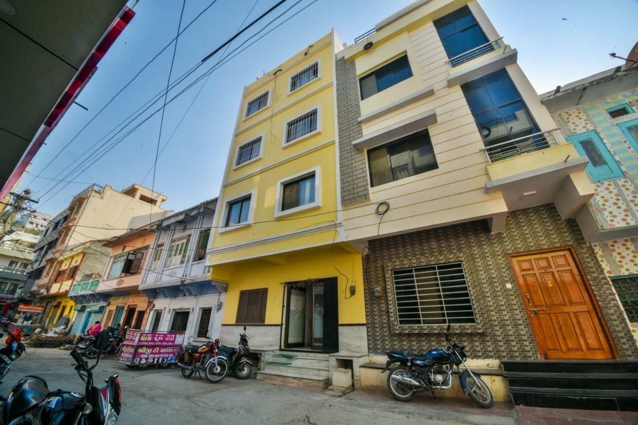 Hotel Vinayaka Nāthdwāra Exteriér fotografie