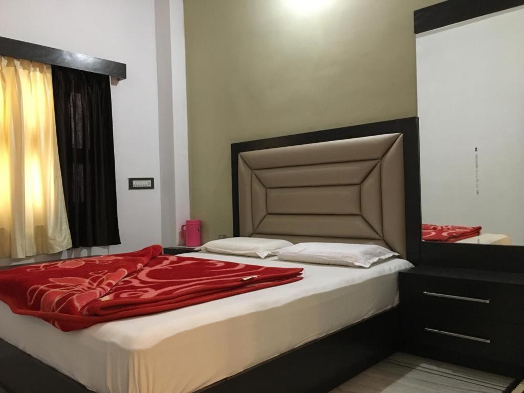 Hotel Vinayaka Nāthdwāra Exteriér fotografie